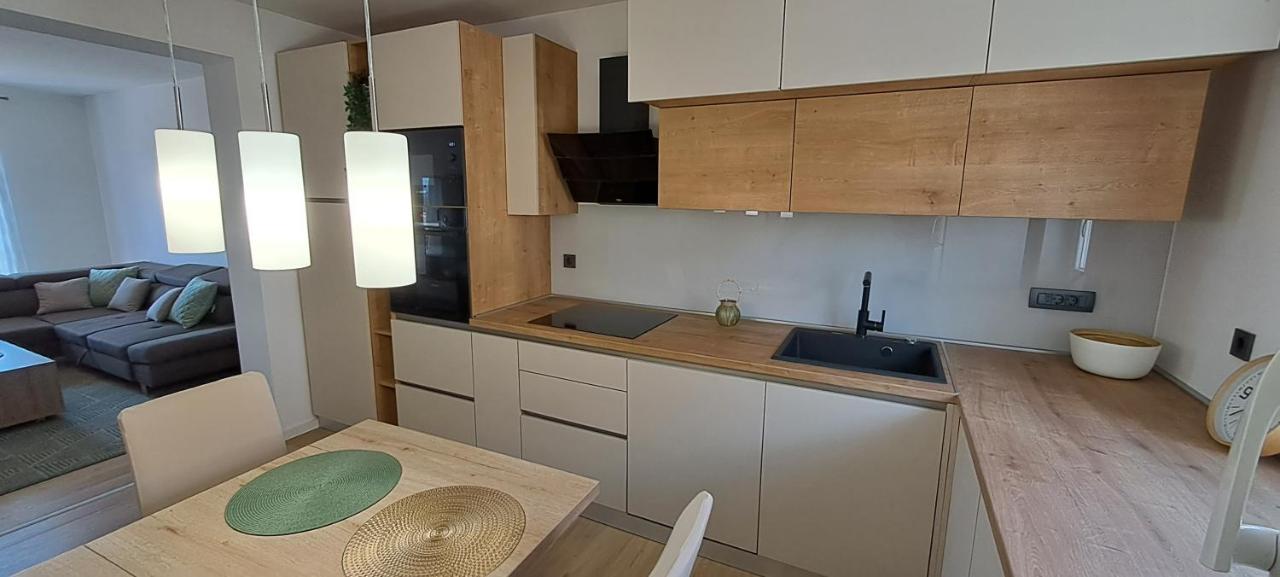 Apartments Del Mare Цриквеница Экстерьер фото